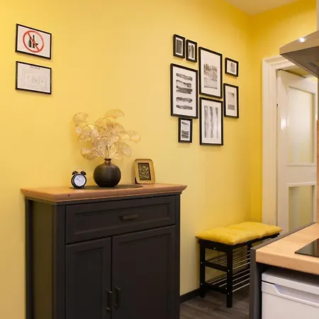 Apartment Korzo Filodrammatica Rijeka