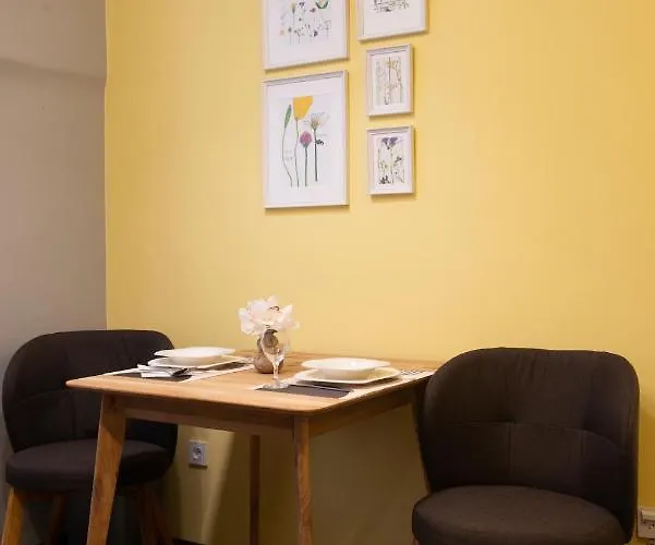 Korzo Filodrammatica Apartman *